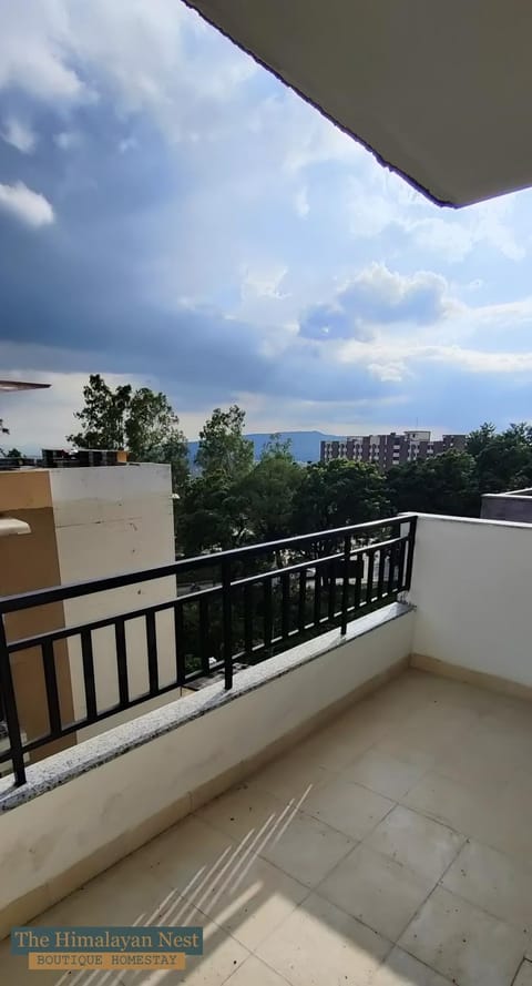 Himalayan Nest- Luxury apartment on Dehradun-Mussourie road Apartment in Dehradun