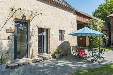 Gîte du Domaine du Ch'Val Perché Casa in La Perrière