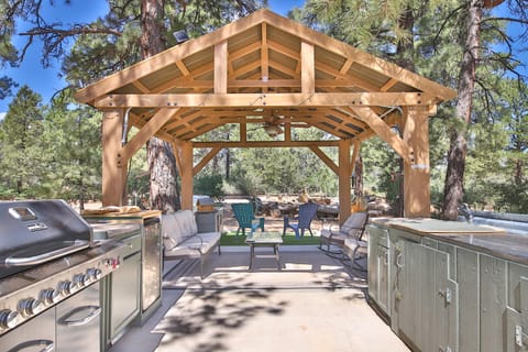 BBQ facilities, Seating area