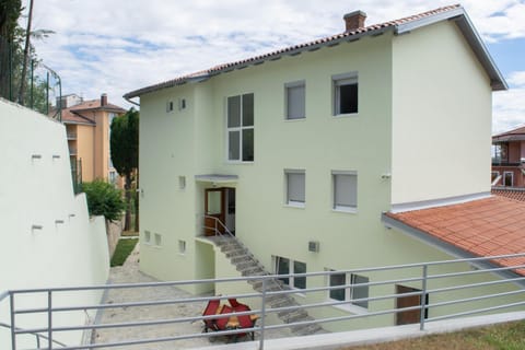 Property building, Day