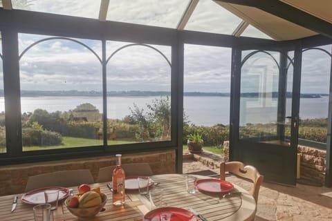 Kermartin - Maison de famille avec vue sur la baie de Morlaix House in Plougasnou