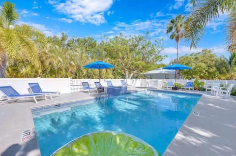 Key Lime Cottage in the heart of Islamorada Casa in Lower Matecumbe Key