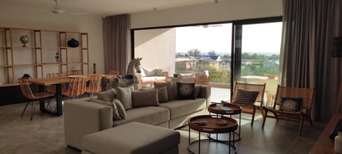 Superbe appartement avec vue mer et montagnes. Apartment in Rivière Noire District, Mauritius