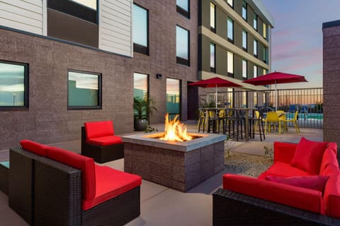 Home2 Suites By Hilton North Scottsdale Near Mayo Clinic Hotel in Grayhawk