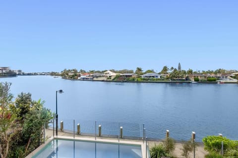 Luxurious Waterfront Paradise Stunning Views House in Currimundi