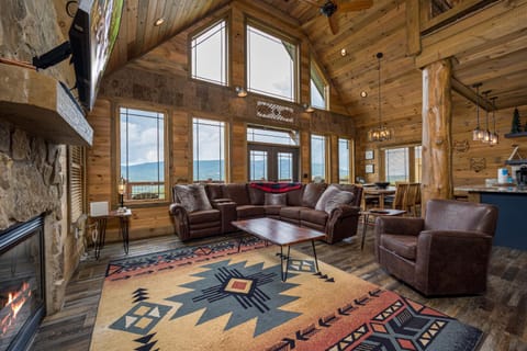 Rocky Top Lagoon cabin House in Sevier County