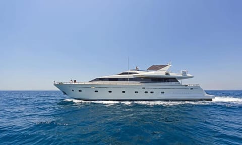 Falcon superyacht 100ft Docked boat in South Athens