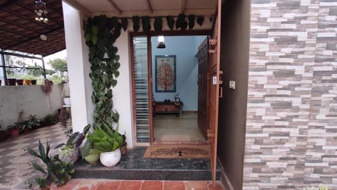 LikeMyVilla 3bedroom villa Vacation rental in Mysuru