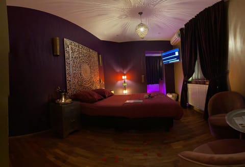 Ô Secret Love hotel in Liège