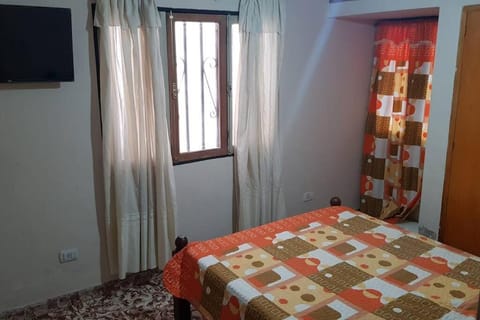 Casa de cuatro dormitorios, ideal dos familias Maison in Catamarca