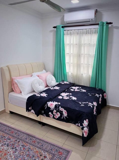 Homestay Ampang Farah House in Hulu Langat