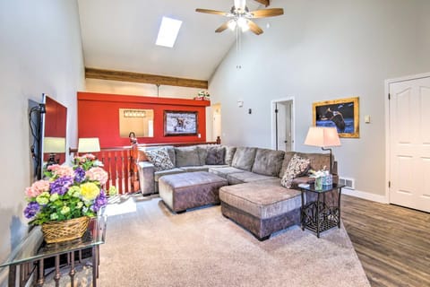 Idaho Falls Townhome about 5 Mi to Tauthaus Park! Casa in Idaho Falls