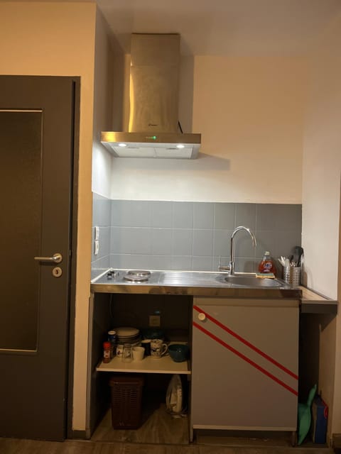 Logement type studio 1 piece proche zénith Wohnung in Eckbolsheim