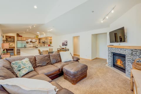 Totally Tahoe Townhome Casa in Crystal Bay