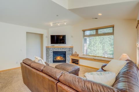 Totally Tahoe Townhome Casa in Crystal Bay