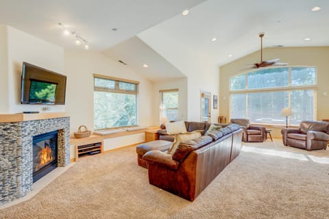 Totally Tahoe Townhome Casa in Crystal Bay