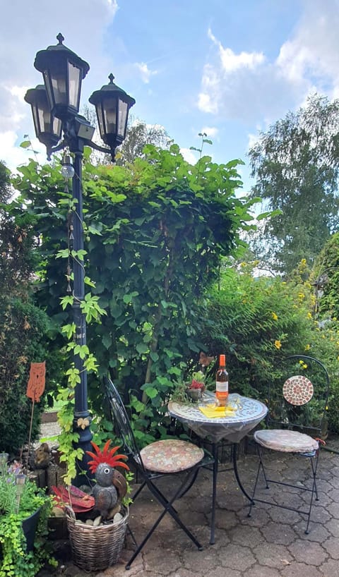 Patio, Garden view