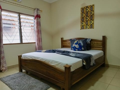 Indigo cottage and Apartment Condo in Kumasi
