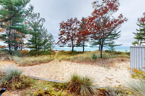 Beach Comber 15 Apartment in Sleeping Bear Dunes