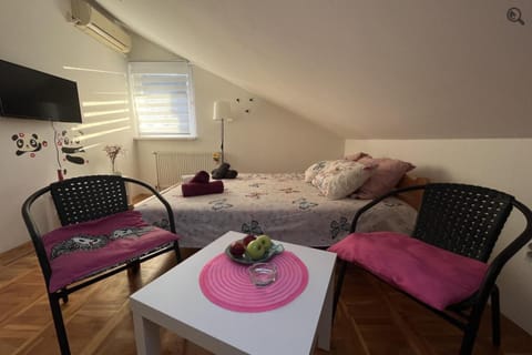 Studio Gaga Apartment in Belgrade