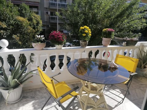 Patio, View (from property/room), Balcony/Terrace