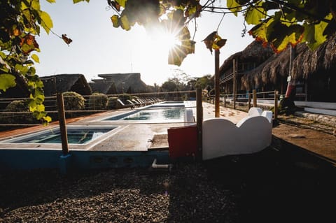 Swimming pool, Sunrise