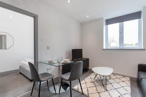 Lovely 1 Bedroom Apartment Leeds Apartment in Leeds