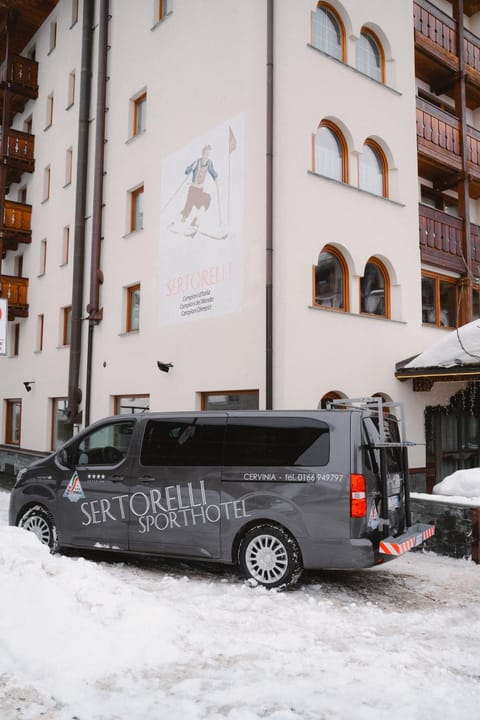 Property building, shuttle