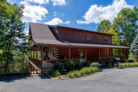 Mountain Jewel House in Gatlinburg