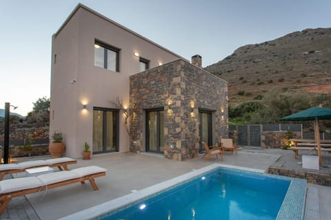 Villa Nesea Elounda With Private Pool - Happy Rentals Chalet in Lasithi