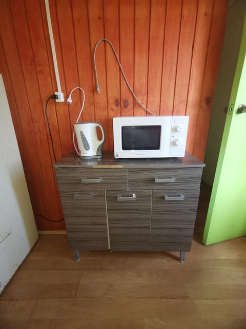 Coffee/tea facilities, Kitchen or kitchenette, toaster