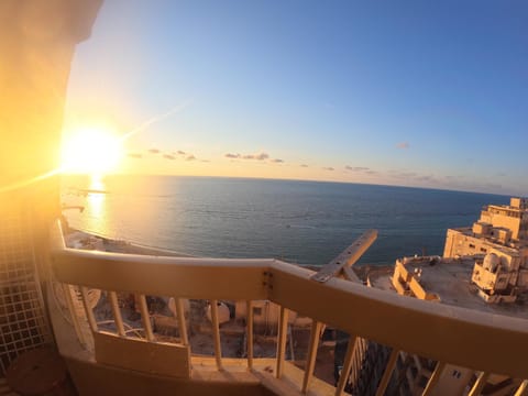 Balcony/Terrace, Beach, Sea view, Sunset