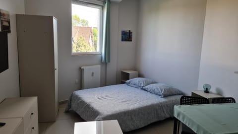 a break somewhere Studio for 2 people in Montfermeil Apartamento in Gagny