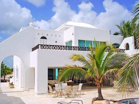 Villa Santorini Villa in State of Yucatan