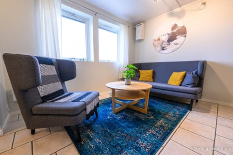 Great apartment with a lovely view of the sea and mountains Condo in Tromso