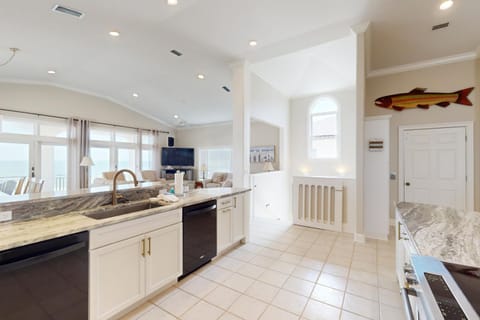 Turtle Tracks House in Saint George Island