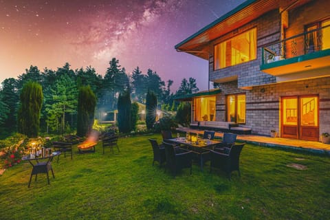 StayVista at The Woods Villa in Himachal Pradesh