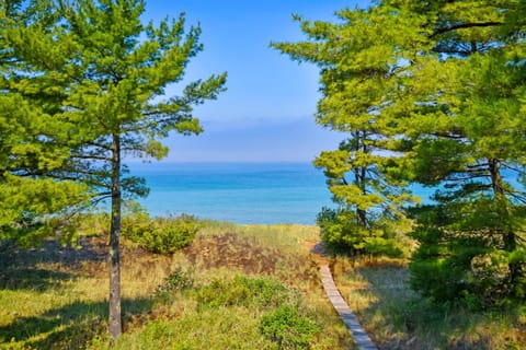 Beach Comber 5 6 Apartment in Sleeping Bear Dunes