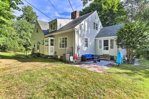 Grand Worcester Getaway with Large Private Yard! Haus in Worcester