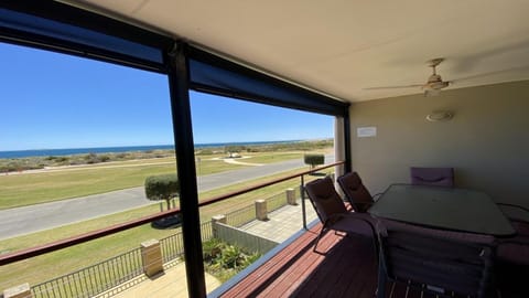 View (from property/room), Balcony/Terrace, Seating area, Sea view