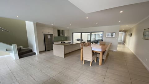 Villa 7 on Dalton Villa in Jurien Bay