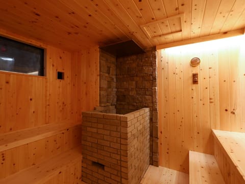 Hot Spring Bath, Sauna, Public Bath