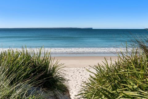 Husky Big Beach - Belle Escapes Jervis Bay House in Huskisson