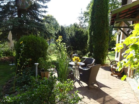 Balcony/Terrace, Garden view