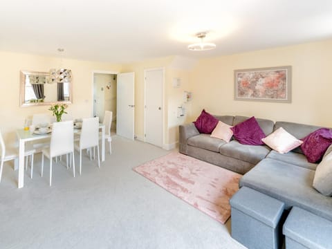 Pass the Keys Stylish modern two bedroom home in Shrewsbury House in Shrewsbury