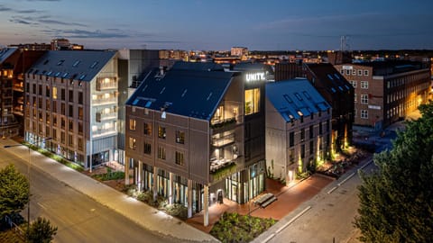 Property building, Night, Neighbourhood, Location