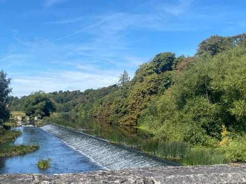 A magical hideaway overlooking the river Boyne House in Louth, Co. Louth, Ireland