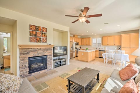 Elk Grove House with Grill about 3 Mi to Old Town! Maison in Elk Grove