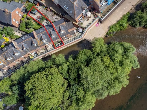 River Exe Cottage waterfront Country House in Exeter