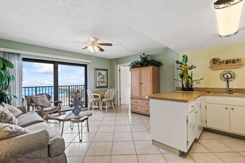 Ocean Front Condo with Amazing Views! Sunglow Resort 402 by Brightwild Apartment in Daytona Beach Shores